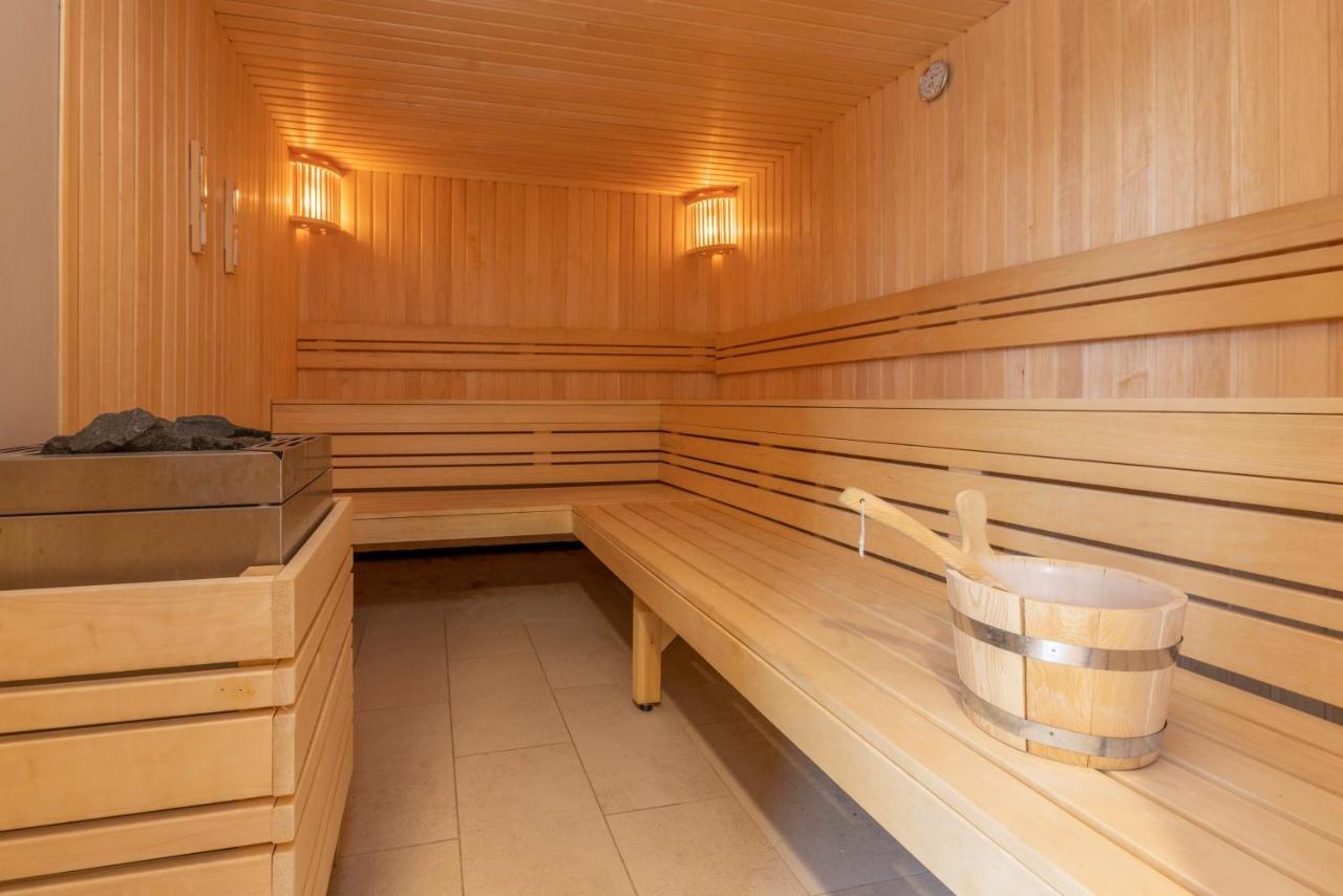 Fletcher Familiehotel De Hunzebergen Ексло Екстер'єр фото
